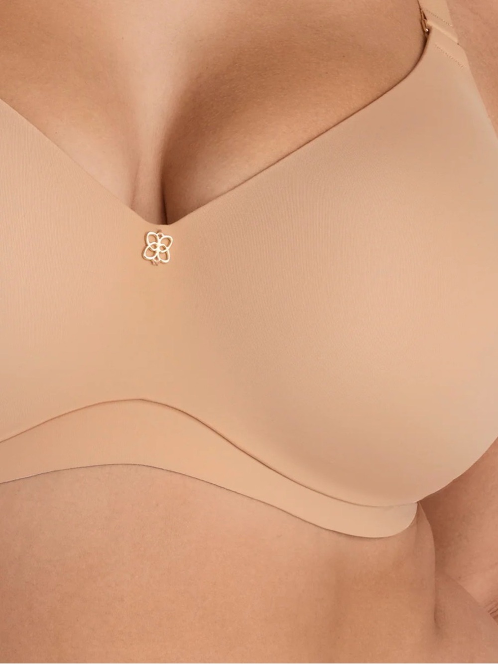 Honeylove CloudEmbrace Wireless Bra Sz 34DD (E) sweetheart neckline foam pads. - Picture 7 of 14